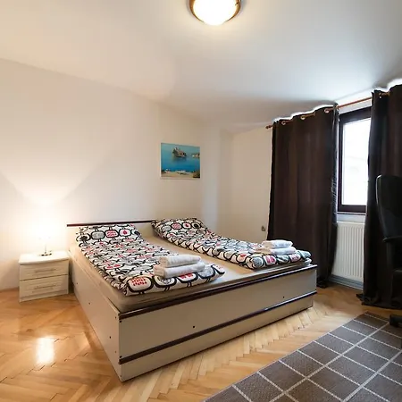 Appartement Saraj Central *